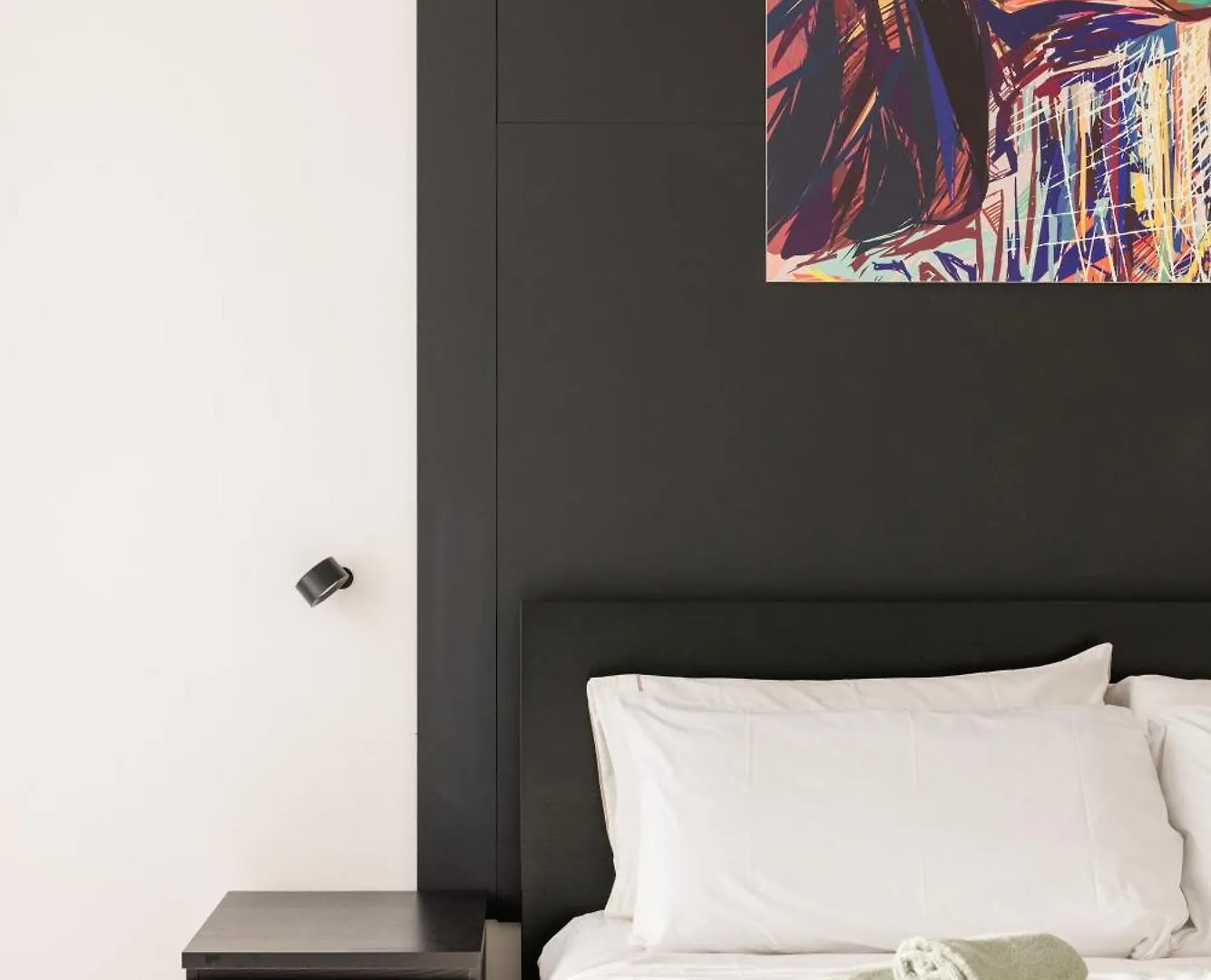 Industrial Loft - Garage-Netflix-Wifi Apartment Brescia
